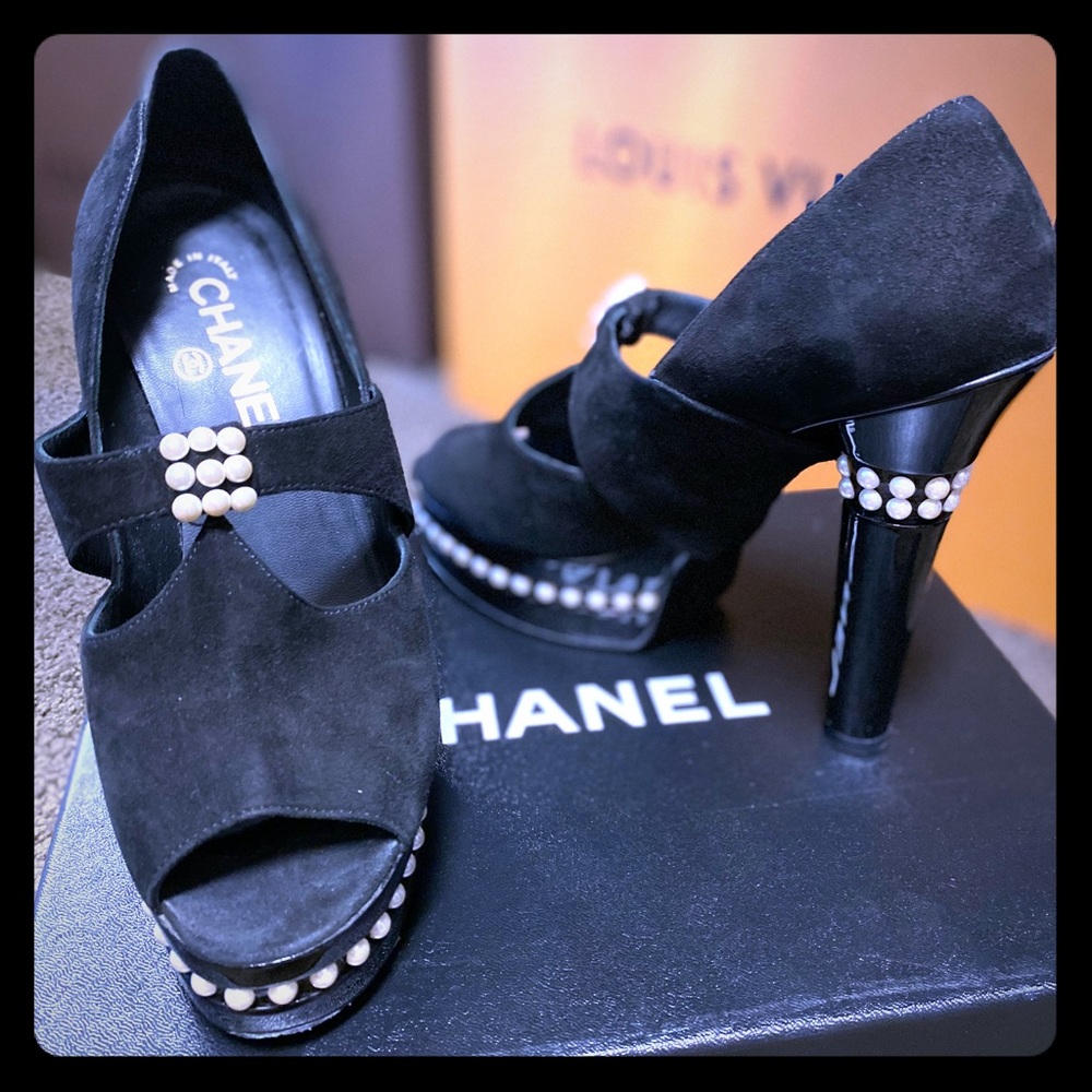 Authentic Chanel Suede high heels
